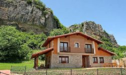 mejores-campings-casas-rurales-perros-ciudad-sabando