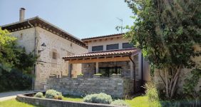 mejores-campings-casas-rurales-perros-ciudad-villanane